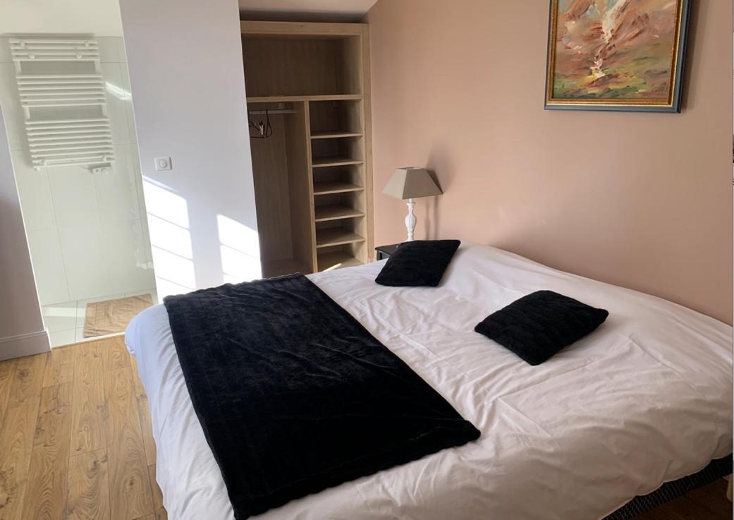 Domaine Des Peyries - Chambres Et Table D'Hotes Saint-Barthelemy-d'Agenais Экстерьер фото