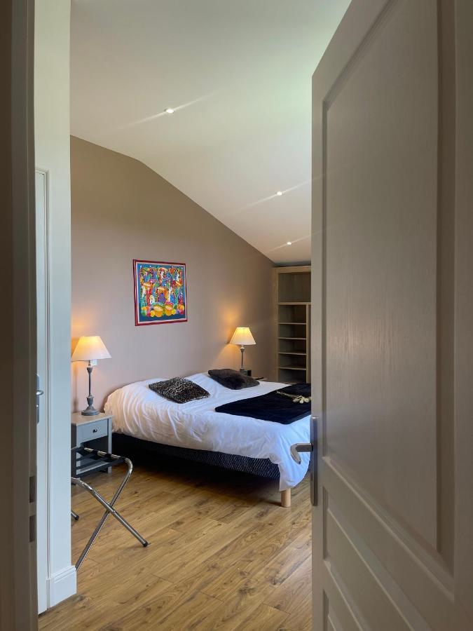 Domaine Des Peyries - Chambres Et Table D'Hotes Saint-Barthelemy-d'Agenais Экстерьер фото